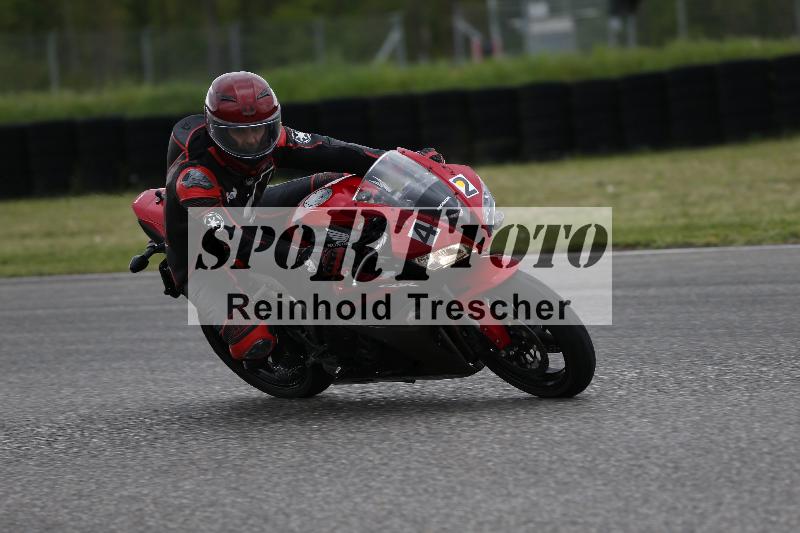 Archiv-2025/10 23.04.2025 Cornu Master School ADR/rot-rouge/42